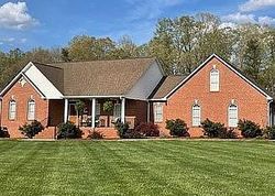 Pre-foreclosure in  CORNSTALK LN Catawba, NC 28609