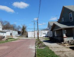 Pre-foreclosure in  NICKEL ST Akron, OH 44303
