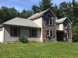 Pre-foreclosure in  LONG ACRE DR Effort, PA 18330