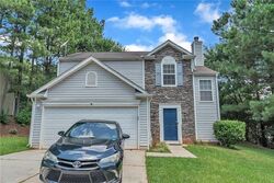 Pre-foreclosure in  ARBOR RIDGE DR Stone Mountain, GA 30087