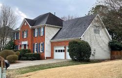 Pre-foreclosure in  WILLOW TREE DR Woodstock, GA 30188