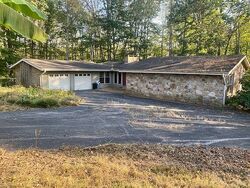  Rocky Point Rd, Cookeville TN