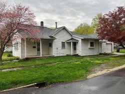Pre-foreclosure in  E FRONT ST South Whitley, IN 46787