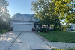 Pre-foreclosure Listing in PENINSULA CT WATERFORD, MI 48327