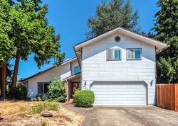 Pre-foreclosure in  65TH ST Springfield, OR 97478