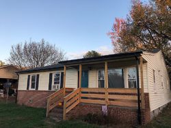 Pre-foreclosure Listing in S BROAD ST KENBRIDGE, VA 23944