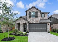 Pre-foreclosure in  HIGHLANDS COVE DR Humble, TX 77346