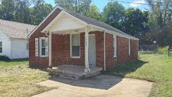 Pre-foreclosure in  CHEATHAM ST Springfield, TN 37172