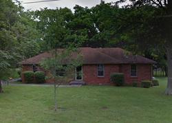 Pre-foreclosure in  IRIS CT Hendersonville, TN 37075