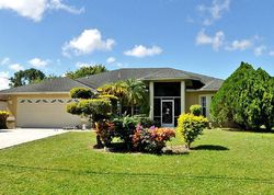 Pre-foreclosure in  NW FAWN ST Port Saint Lucie, FL 34983