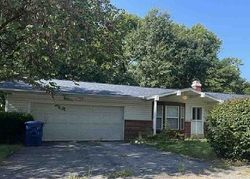 Pre-foreclosure in  PARTRIDGE DR Imperial, MO 63052