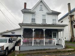 Pre-foreclosure in  W 21ST ST Tyrone, PA 16686