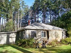 Pre-foreclosure Listing in WALKER LN GOLD BEACH, OR 97444