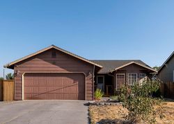 Pre-foreclosure in  SW QUARTZ AVE Redmond, OR 97756