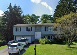 Pre-foreclosure in  KEATS DR New Windsor, NY 12553