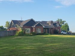 Pre-foreclosure in  72ND AVE NW Norman, OK 73072