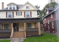 Pre-foreclosure in  ROBBINS AVE Niles, OH 44446