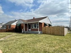 Pre-foreclosure in  MARK AVE Hamilton, OH 45013