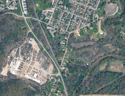 Pre-foreclosure in  NEWPORT AVE Uhrichsville, OH 44683