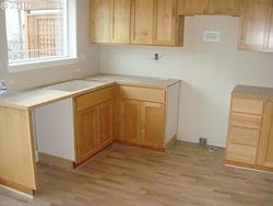 Pre-foreclosure in  N SALEM AVE Portland, OR 97203