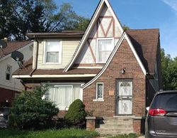 Pre-foreclosure in  WISCONSIN ST Detroit, MI 48204