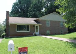 Pre-foreclosure in  IDLEWILD DR Lexington, NC 27295