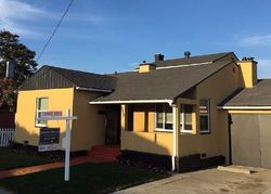 Pre-foreclosure in  33RD ST Richmond, CA 94804