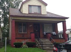 Pre-foreclosure Listing in TROWBRIDGE ST HAMTRAMCK, MI 48212