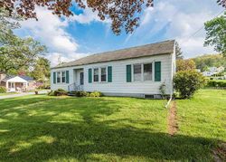 Pre-foreclosure Listing in W PINE ST MOUNT HOLLY SPRINGS, PA 17065