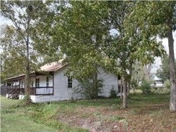 Pre-foreclosure in  1ST AVE N Bonifay, FL 32425