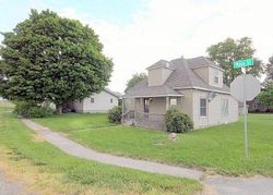 Pre-foreclosure in  N MAIN ST Seymour, IL 61875