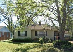 Pre-foreclosure in  PEACHTREE CIR S Jacksonville, FL 32207