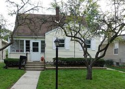 Pre-foreclosure in  178TH ST Lansing, IL 60438