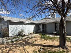 Pre-foreclosure in  HEMLOCK AVE California City, CA 93505