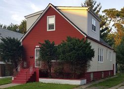 Pre-foreclosure in  S PARNELL AVE Chicago, IL 60628