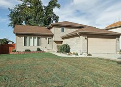 Pre-foreclosure in  BASSWOOD RD Joliet, IL 60432