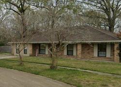 Pre-foreclosure in  FOREST OAKS CT Baton Rouge, LA 70815