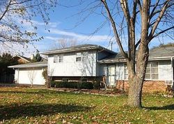 Pre-foreclosure in  LESTER ST West Chicago, IL 60185