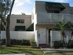 Pre-foreclosure in  SW 98TH TER Miami, FL 33186