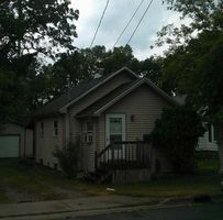 Pre-foreclosure in  W ARGYLE ST Jackson, MI 49202