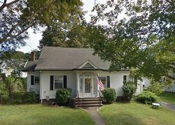 Pre-foreclosure in  CRYSTAL ST Wakefield, MA 01880