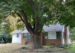 Pre-foreclosure in  HAMLINE AVE N Saint Paul, MN 55113