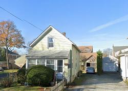 Pre-foreclosure in  SINGLETON AVE Woodmere, NY 11598