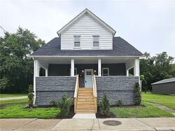 Pre-foreclosure in  PENN AVE Jeannette, PA 15644