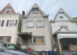 Pre-foreclosure in  TAYLOR ST Pittsburgh, PA 15224