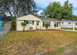 Pre-foreclosure in  SW WILSON AVE Chehalis, WA 98532