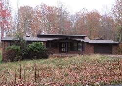 Pre-foreclosure in  ROSE RDG Clintwood, VA 24228