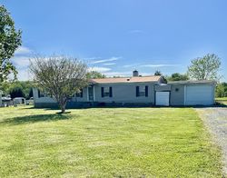 Pre-foreclosure Listing in MOUNT VERNON RD BETHPAGE, TN 37022