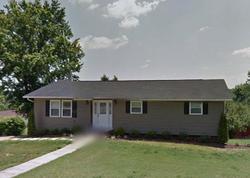 Pre-foreclosure in  BUCK DR Louisville, TN 37777