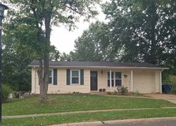 Pre-foreclosure in  SAN PEDRO LN Fenton, MO 63026